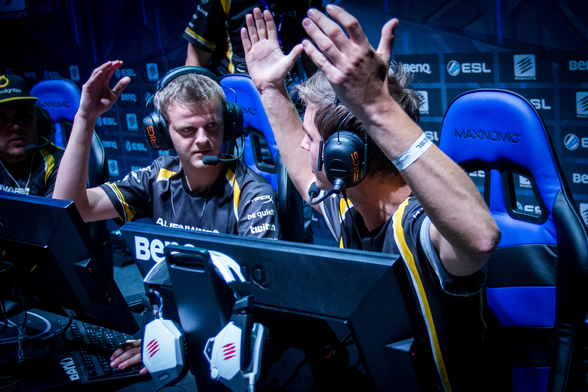 Xyp9x и ко отменили свой визит в "штаты"