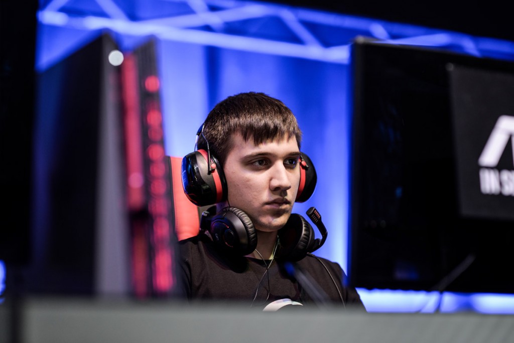Arteezy-Dota-2