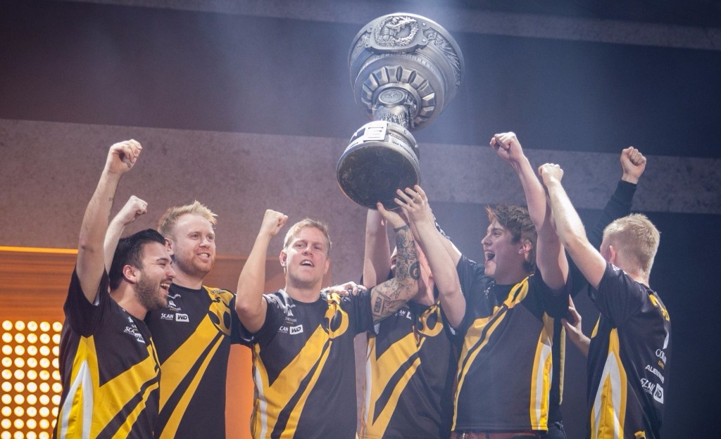 dignitas-epicenter-2016