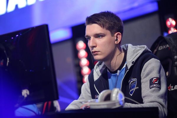 600px-Mag-_SL_i-League_StarSeries_Season_1