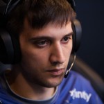 1200px-Arteezy